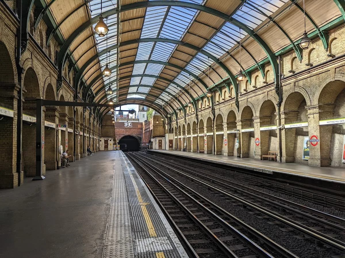 Notting Hill Gate Station